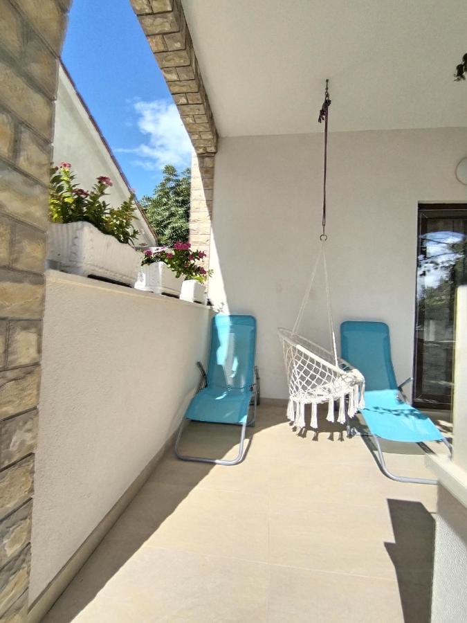 Apartmani Ana Vir Luaran gambar