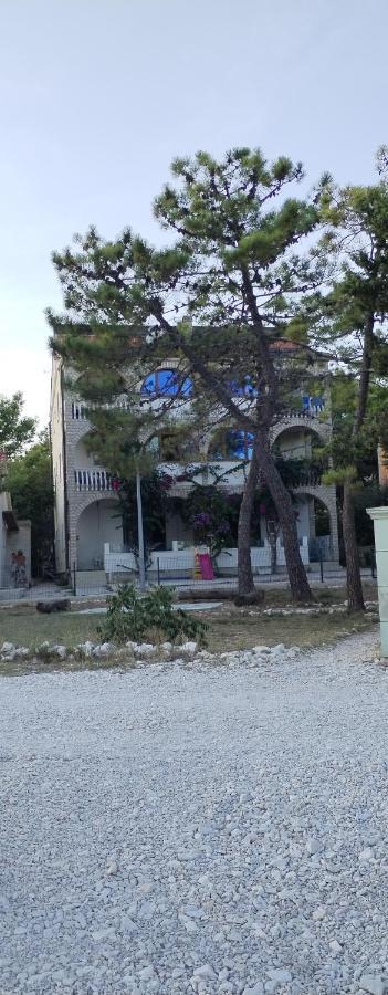 Apartmani Ana Vir Luaran gambar